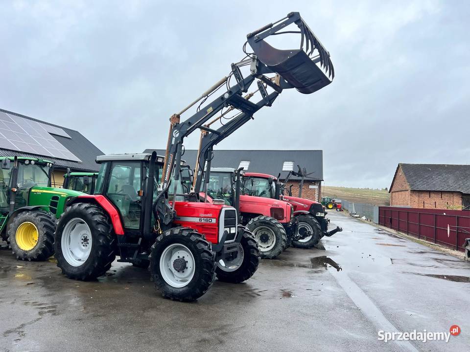 Massey Ferguson 6160 z ładowaczem czołowym Żabno