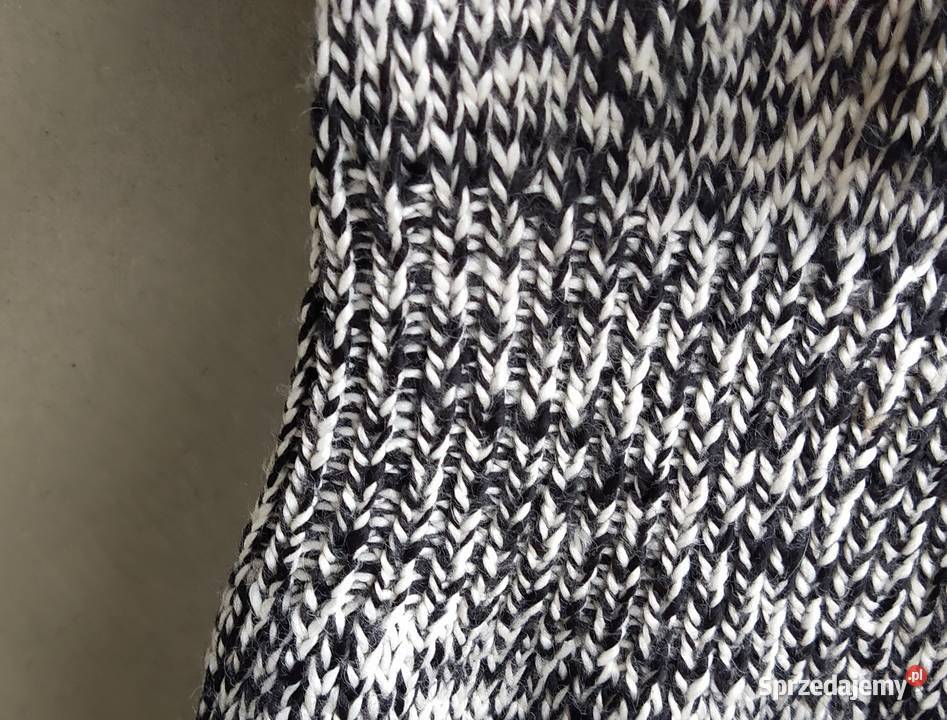 Śliczny dłuższy sweter HM M nowy z dodatkiem małopolskie Białka