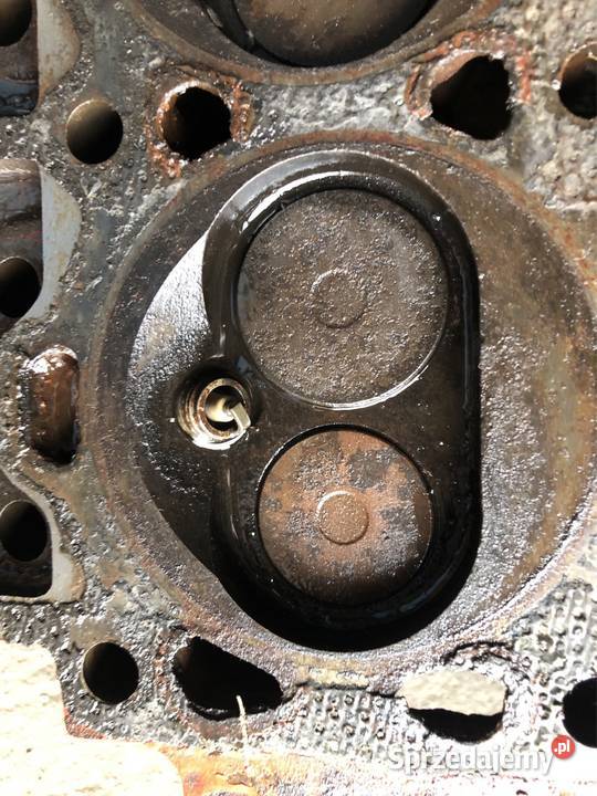 Volvo Penta B20 Głowica silnika Piła sprzedam