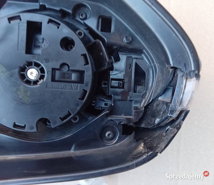 Toyota Corolla E21 11 pin lusterko przednie osobowe