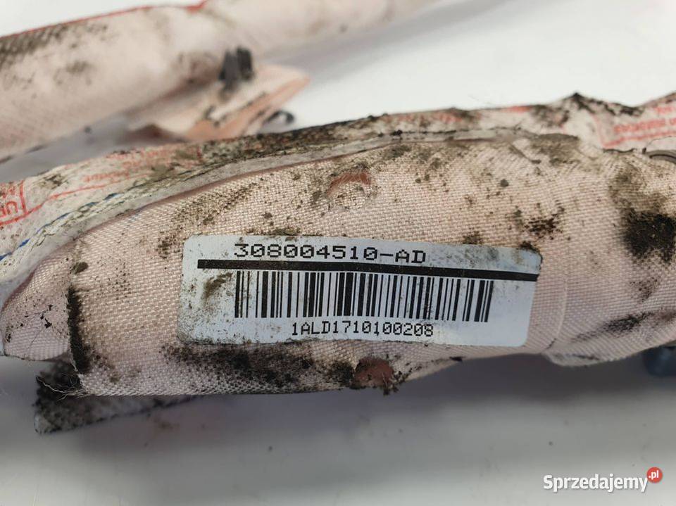 KURTYNA PRAWA SKODA RAPID 5JJ880742A osobowe Pozostałe