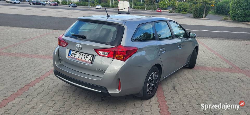 Toyota Auris 16 z gazem 100KM Radom