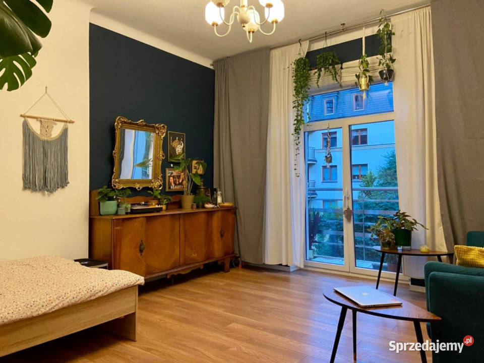 Klimatyczne 34m2 w kamienicy z ogrodem Mokotów Warszawa