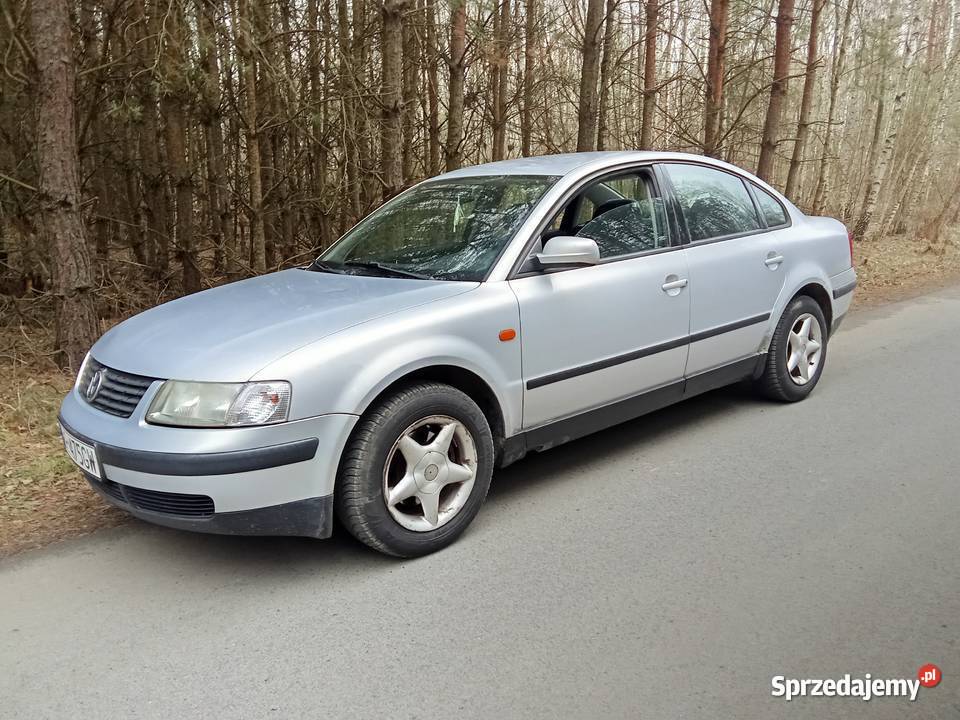 Sprzedam volkswagena passata B5 długie opłaty na Potworów sprzedam