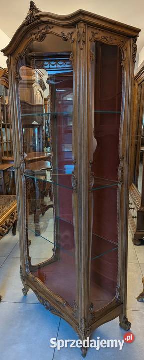 piękna witrynaserwantka ludwikowska orzechsklep Meble śląskie Dąbrowa Górnicza