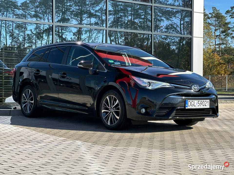 Toyota Avensis Salon Polska LED Nawigacja Kamera Zarejestrowany w Polsce Kąty Opolskie