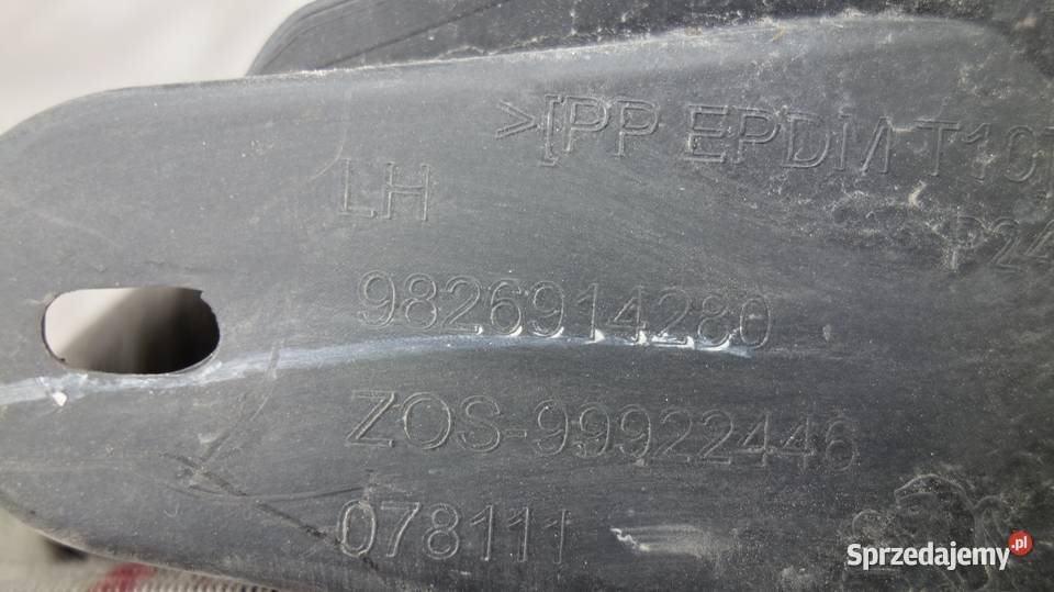 PEUGEOT 2008 II ŚLIZG ZDERZAK PRAWY LEWY PRZOD Ruda Śląska