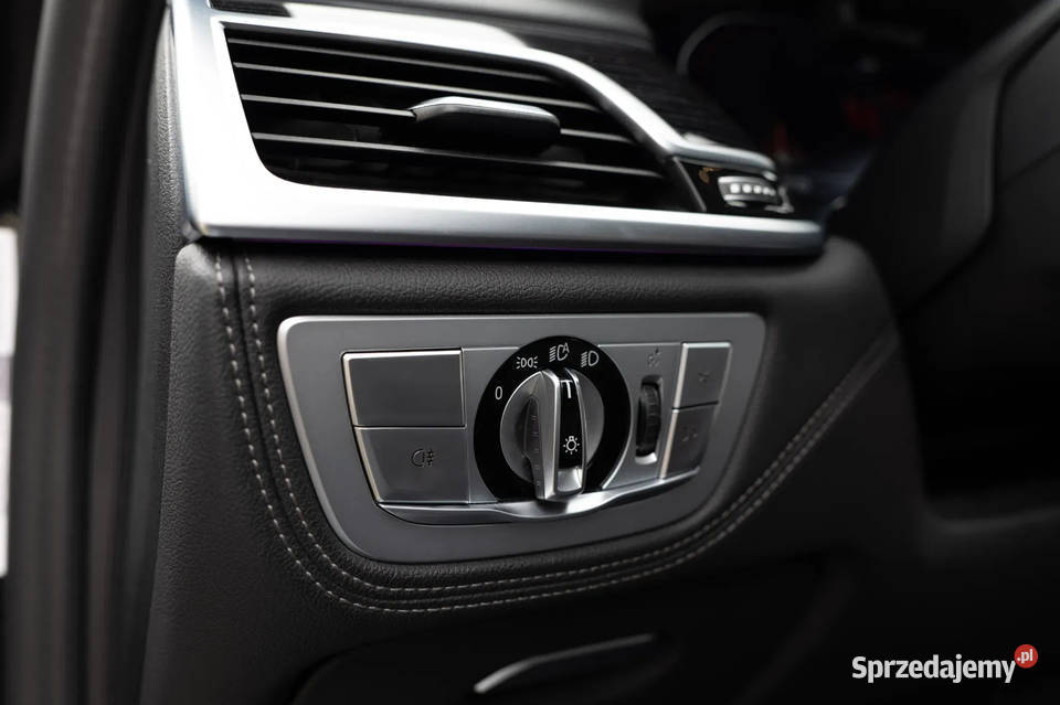 BMW Seria 7 740Ld xDrive G12 M pakiet salon