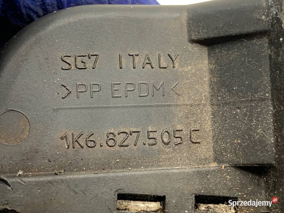 ZAMEK KLAPY TYŁ VW GOLF V Hatchback 1K6827505C osobowe