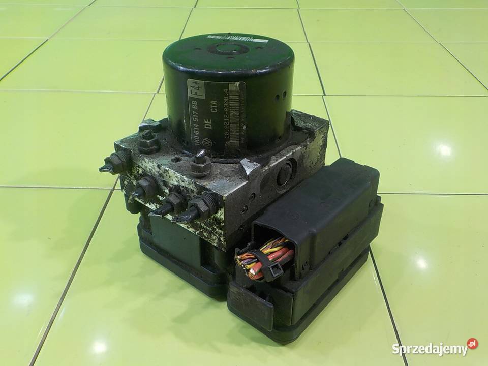 A3 8P LIFT SLINE 14 TFSI 09r HB 3D pompa ABS Suków sprzedam