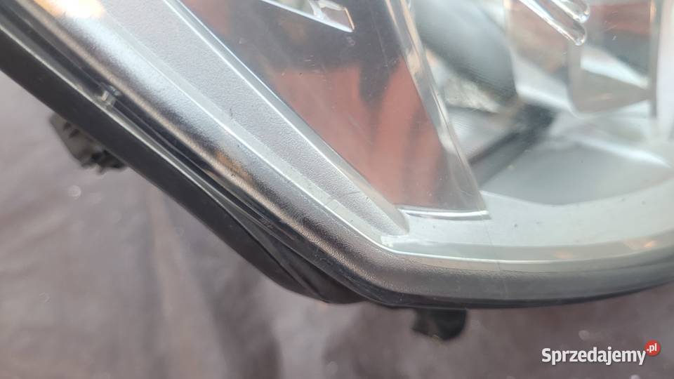 FORD FOCUS MK2 LIFT EU REFLEKTOR PRAWY LAMPA osobowe Ruda Śląska