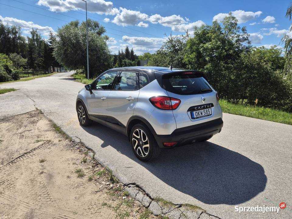 Renault Captur 2016r 09 Benzyna 90 Mały Przebieg sprowadzony Samochody osobowe Puławy sprzedam
