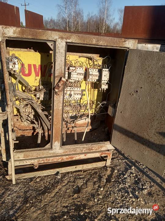 skrzynka sterownicza rozdzielnia bezpiecznik Jastrząb