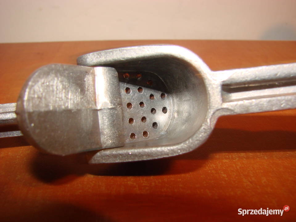 aluminiowy wyciskacz do czosnku CCCP Pruszcz Gdański