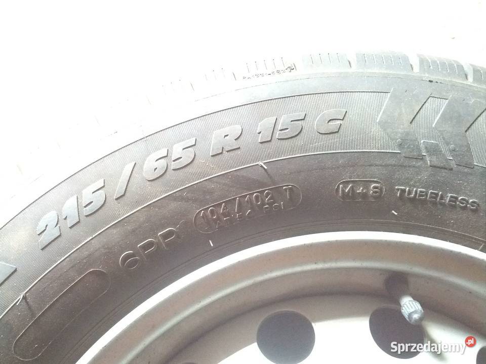 MICHELIN AGILIS 21565R15C 104102T Samochodowe sprzedam