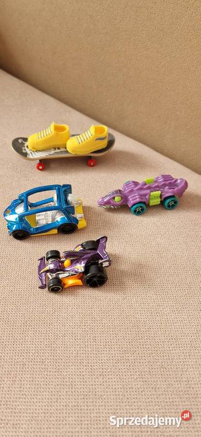 auta autka hot wheels resorówki 7 4 lata+ Kraków sprzedam