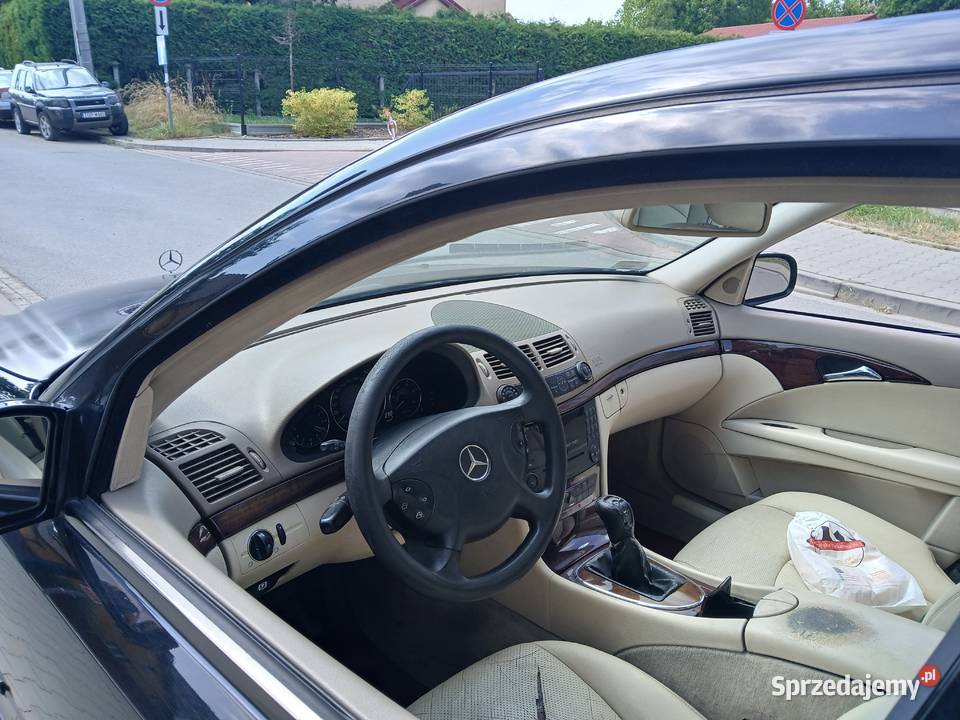 MERCEDES BENZ E200 CDI 498000km