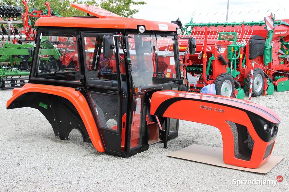 Kabina C360 maska C 360 Naglak zestaw czerwony kujawsko-pomorskie