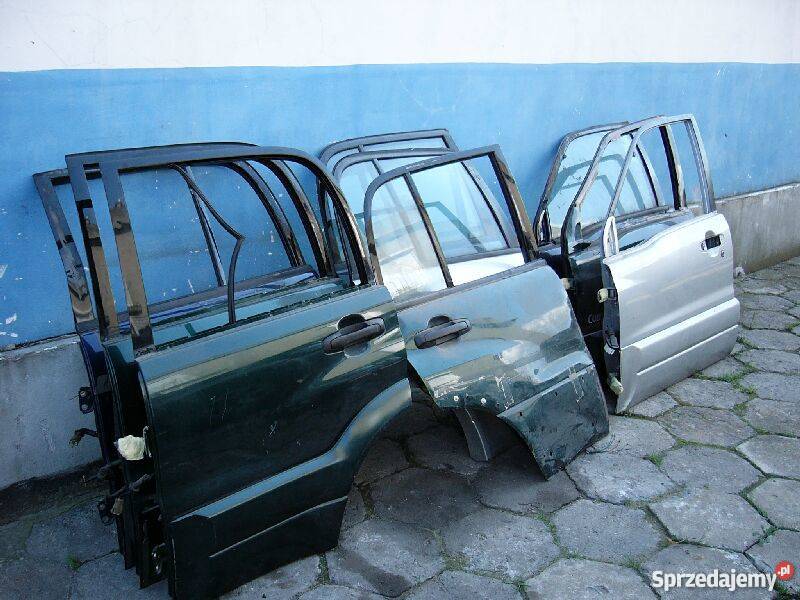 Części zawieszenia Suzuki Grand Vitara łódzkie Piotrków Trybunalski sprzedam