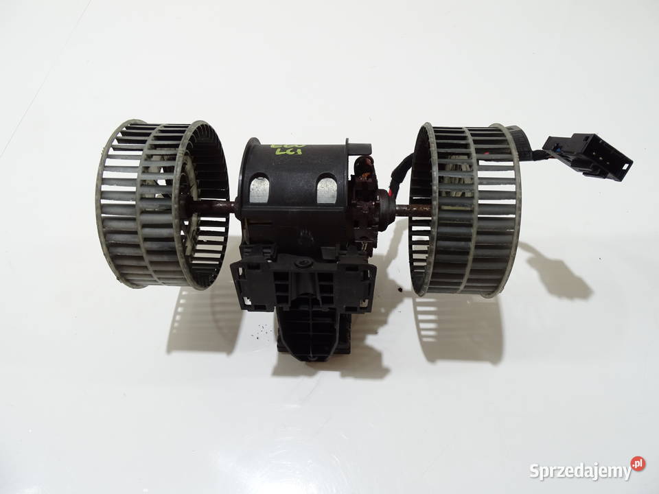 WENTYLATOR REZYSTOR DMUCHAWY BMW E60 E61 6934972 osobowe lubelskie Strzyżewice