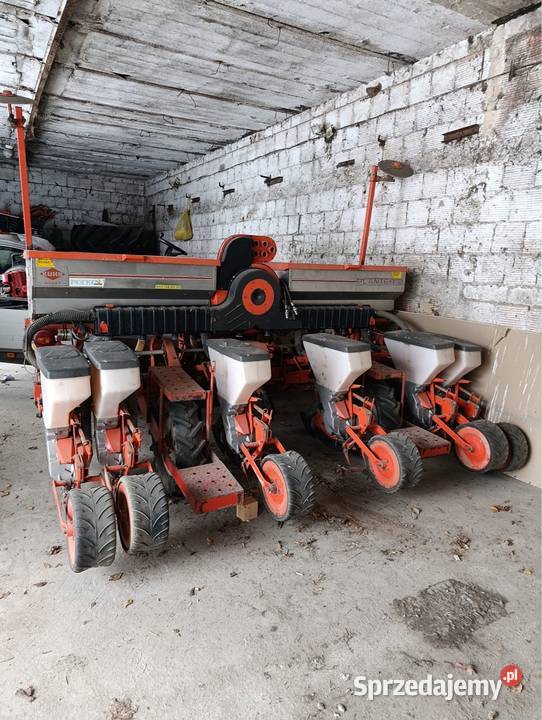 Siewnik do kukurydzy Kuhn Planter 2 6 rzędowy Łapy sprzedam