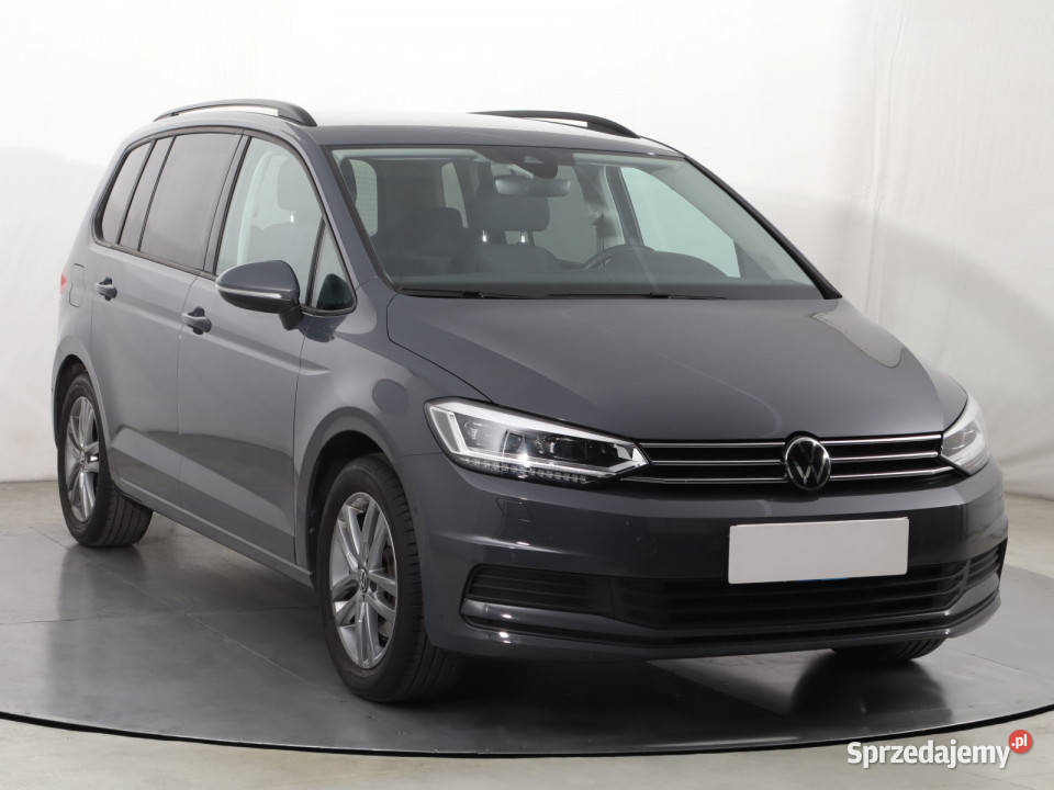 VW Touran 15 TSI światła LED Katowice