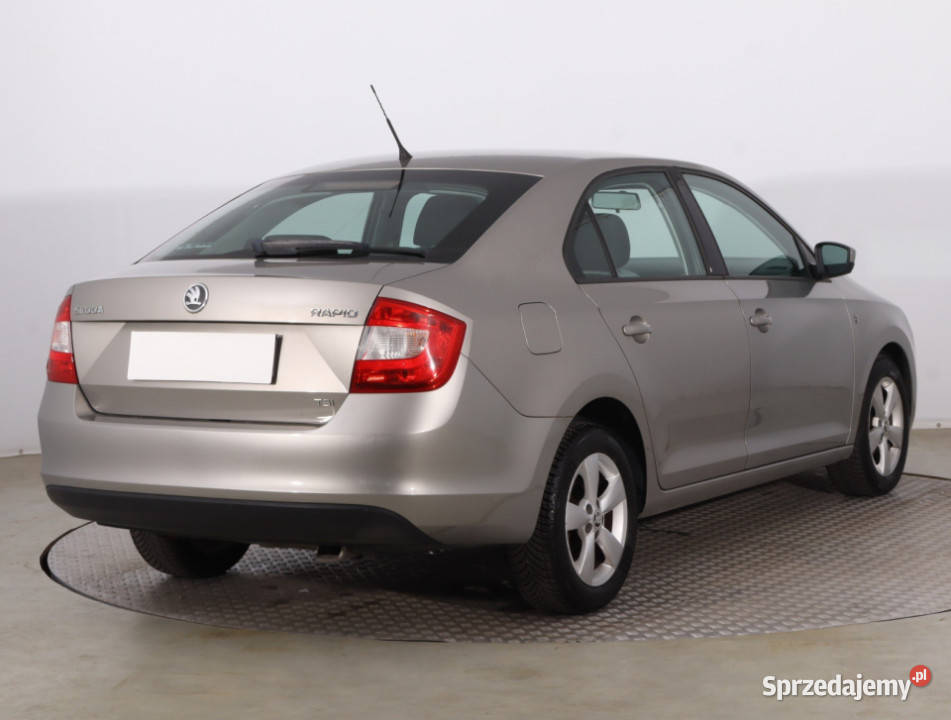 Skoda Rapid 12 TSI benzyna mazowieckie Piaseczno