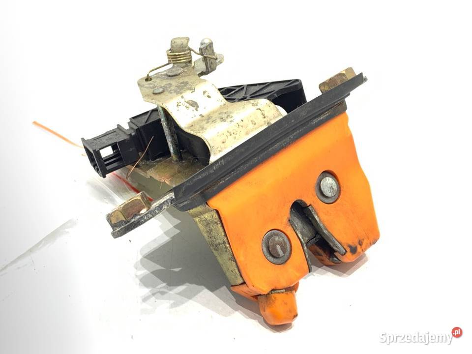 ZAMEK KLAPY TYŁ SKODA OCTAVIA I Hatchback