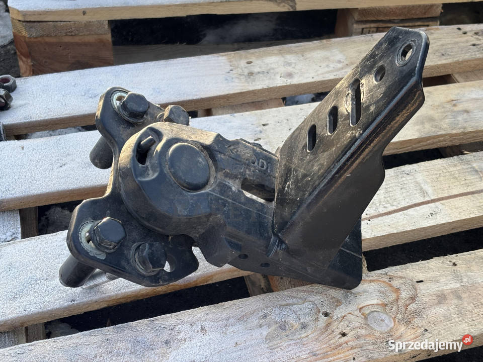 Holland T5120 2023r Wspornik Błotnika 87599488 wielkopolskie Jastrzębniki