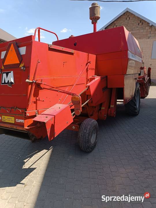 Sprzedam kombajn zbożowy Massey Ferguson 240 Massey Ferguson Zbożowe Pisarzowa sprzedam
