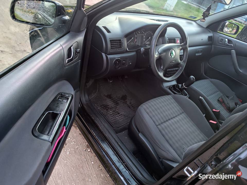 Skoda Octavia combi 16 LPG stan uszanowane auto Rok produkcji 2004 Zgierz