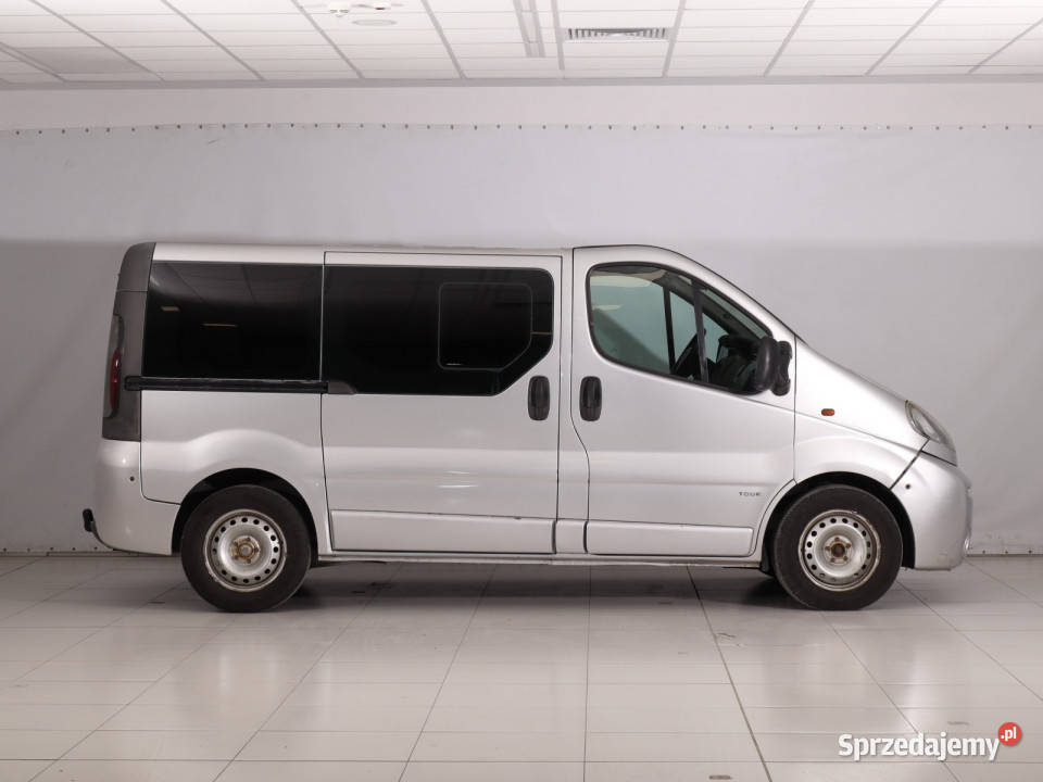 Opel Vivaro 25 CDTI Rok produkcji 2004 Piaseczno