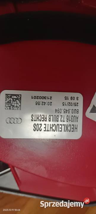 AUDI Q3 LAMPA PRAWY TYŁ8U0945094 osobowe pomorskie Luzino sprzedam