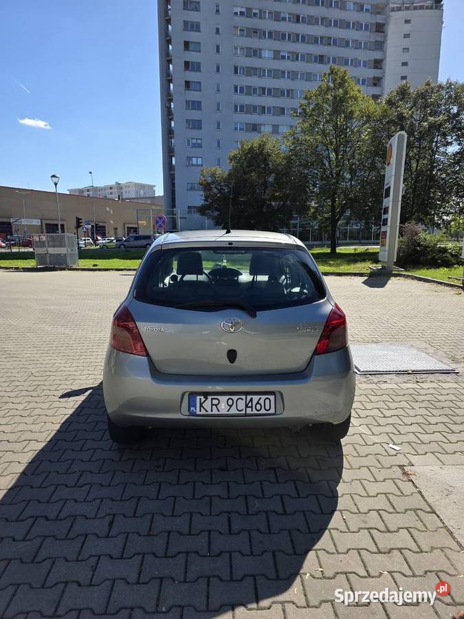 Toyota Yaris 13 Benzyna 2006 nieuszkodzony Yaris