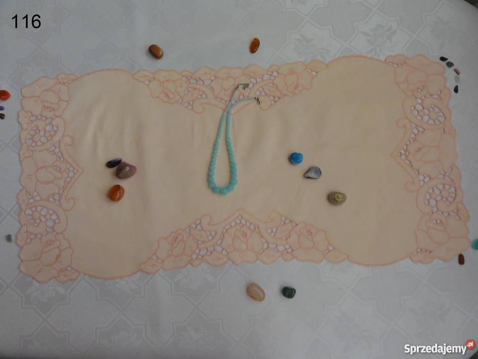 Serwetki kolorowe morelowe wyszywane haf lubelskie Lublin