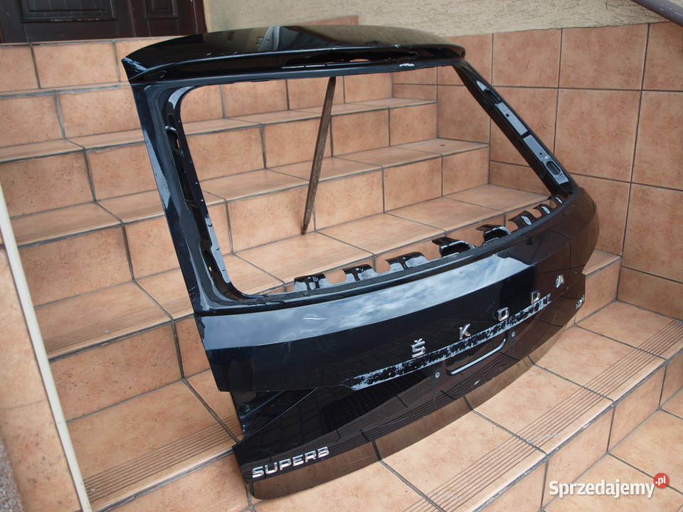 Skoda Superb Kombi klapa bagażnika tył 2019 Kalisz