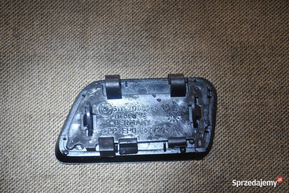 Zaślepka spryskiwacza lampy prawa strona BMW E60 Poręba sprzedam