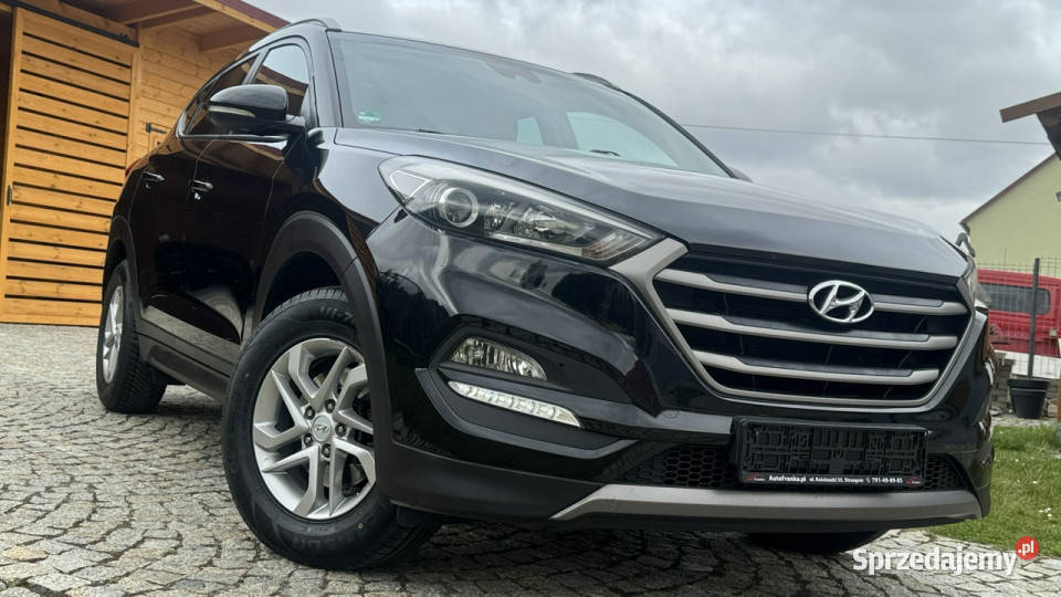 Hyundai Tucson 16 Benz 132 z Niemiec Rok produkcji 2015