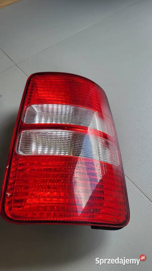 Lampa tył lewa Vw Caddy lewa osobowe Kraków sprzedam