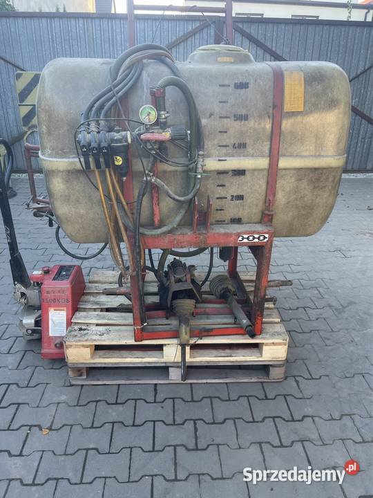 Opryskiwacz Jacoby 600l 12m dysze nieuszkodzony Wieluń sprzedam