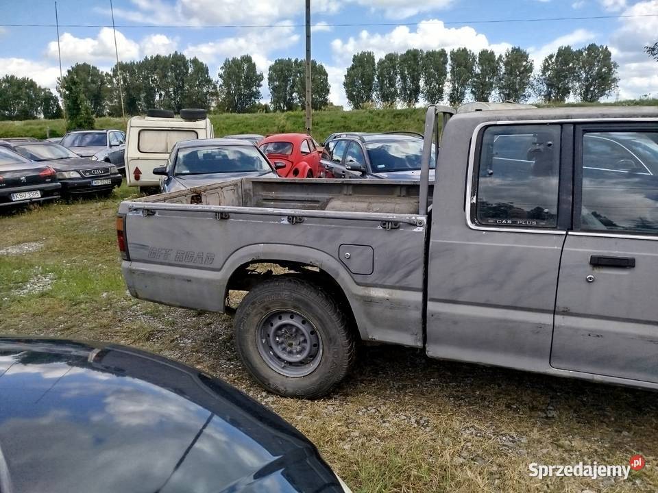 mazda b 2200 diesel w calosci na tayle 1989 Samochody na części opolskie Opole sprzedam