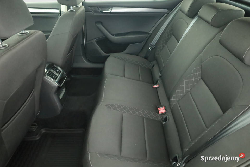 Skoda Superb 15 TSI czujnik zmierzchu Bielany Wrocławskie