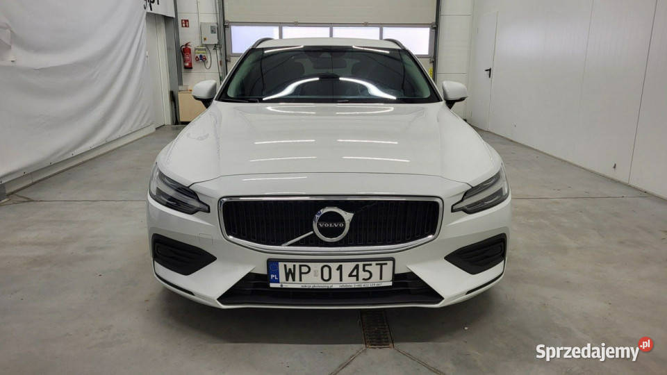 Volvo V60 B3 B Momentum Core aut II 2018 V60 Grójec