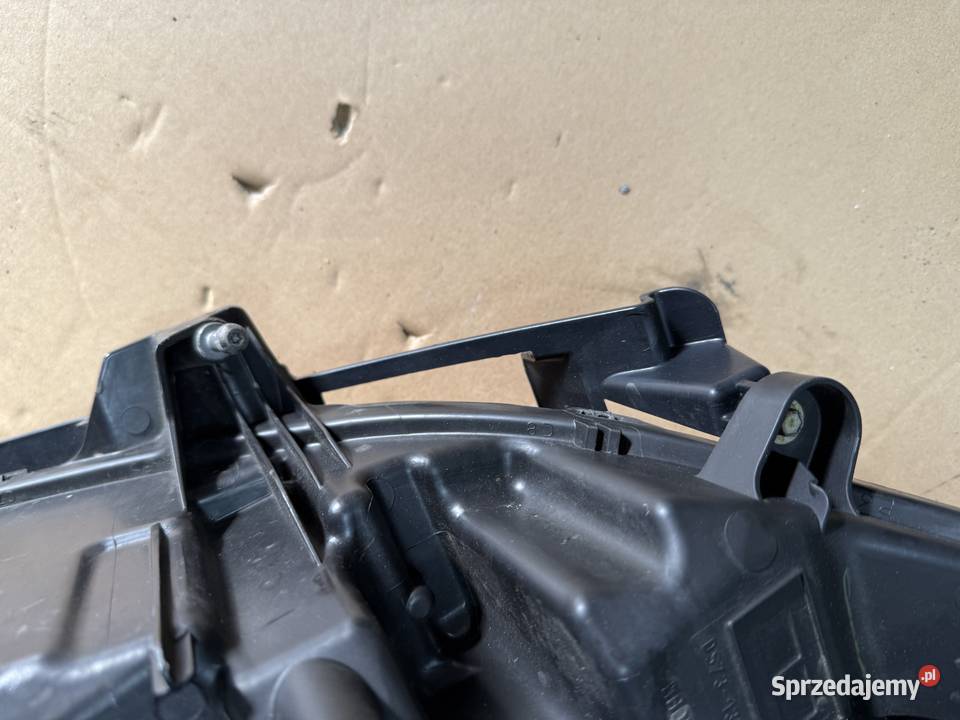 Ford Fusion 2016 USA lampa przednia lewa osobowe