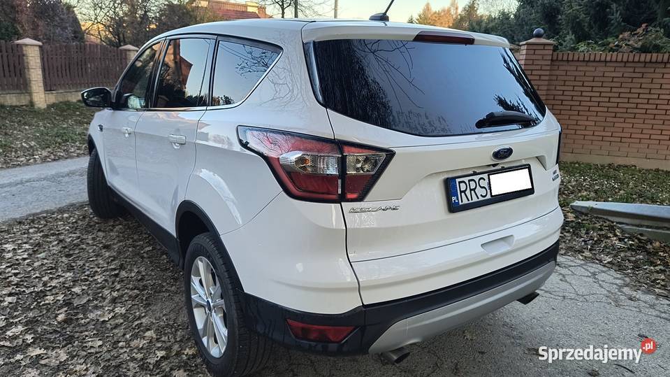 Ford Escape Ford Escape Kuga 15 ecoboost 182 z Kuga sprzedam