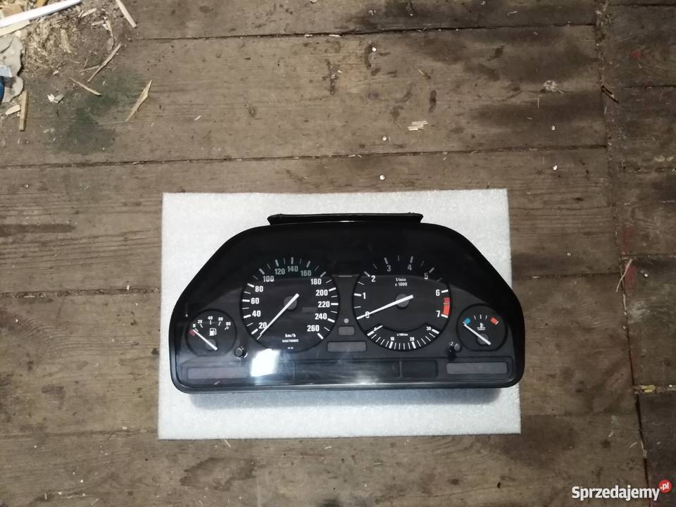 Licznik BMW e34 m50b25 Cierpice sprzedam
