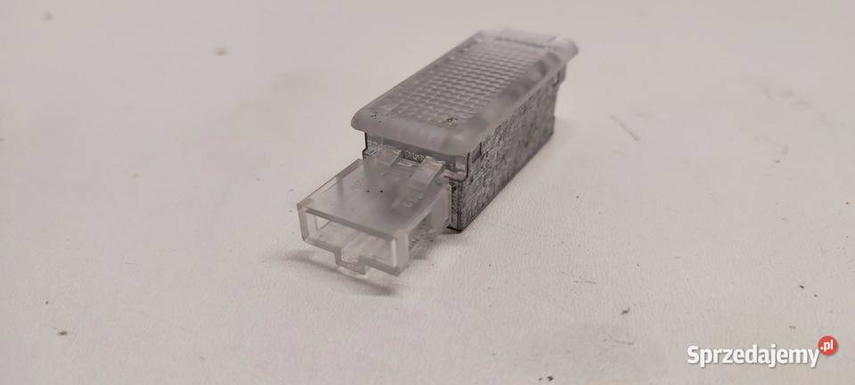 VW TIGUAN II LAMPKA KABINY 7L0947415