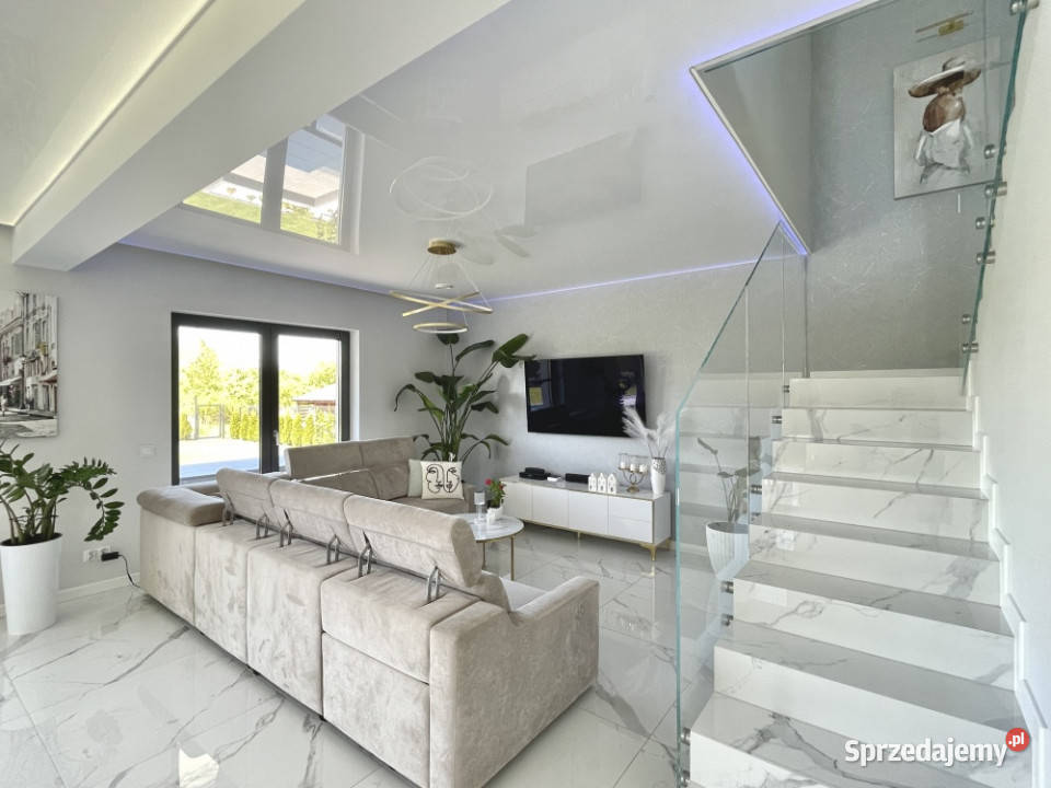 Nowy dom 2023rwolnostojący FV 10kW PC Viessmann Wrocław