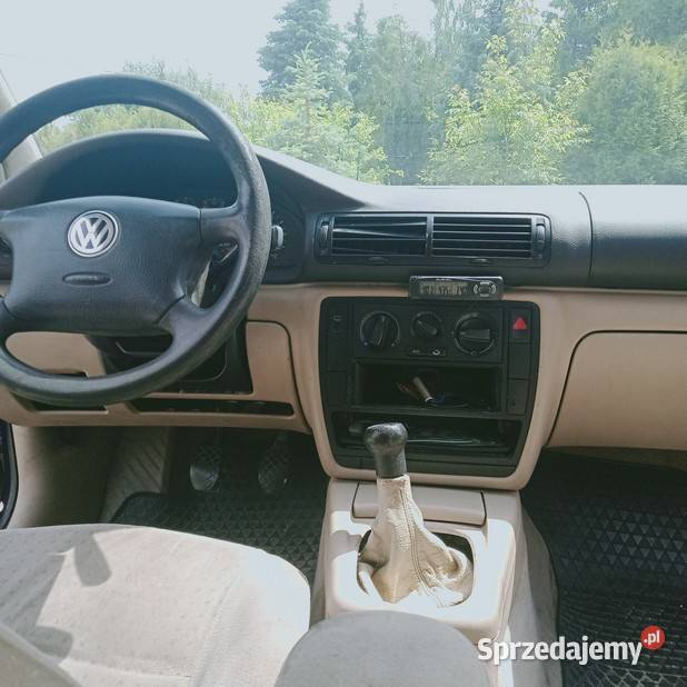 VW Passat kombi r1996 Dobra