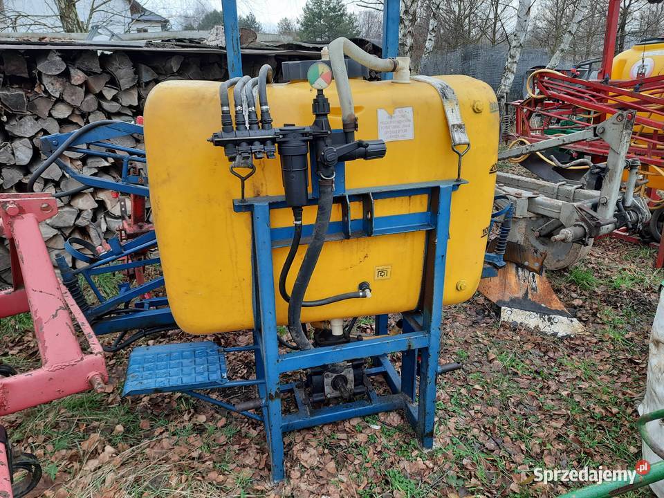 Opryskiwacz Dziekan 300 litrów 10 metrów nieuszkodzony Bucze